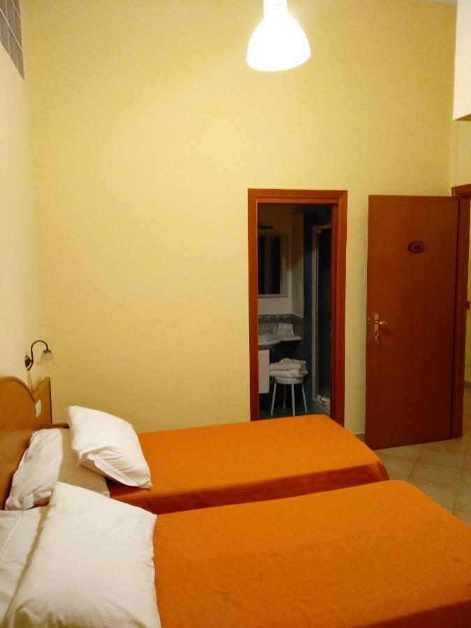 Economy Double Room,1209391657:JPEG