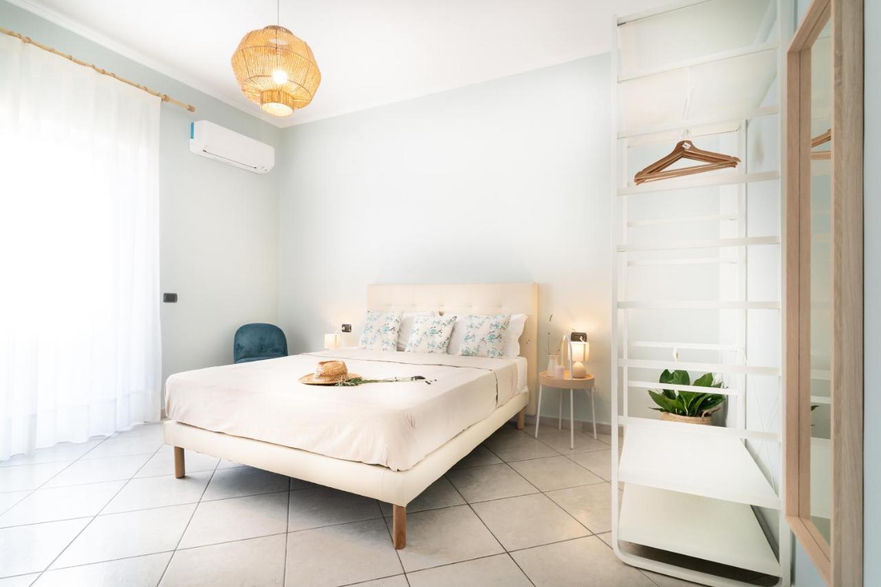 Double Room with Balcony,1298667940:JPEG